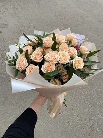 Букет Кремовые розы Латте в Данкове